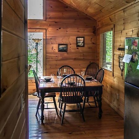 Holly Tree Hideaway - Semi Secluded Mtn Setting Villa Sevierville Exterior photo